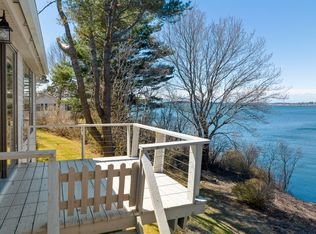23 Edal Heights Rd, Bailey Island, ME 04003