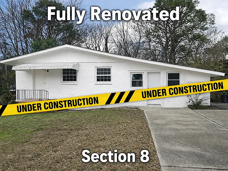 4009 Lindwood Dr — Photo 2