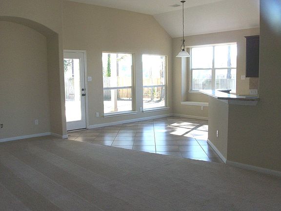 4th image of 38446 E Sulphur Creek Dr