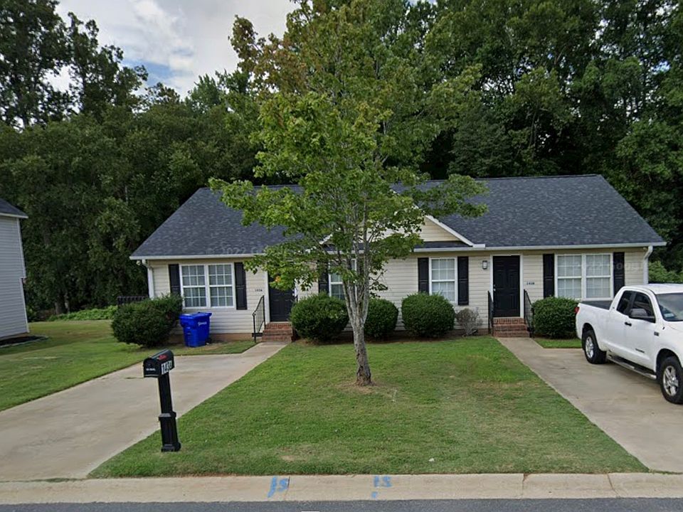 1st image of 143 Evvalane Dr #A