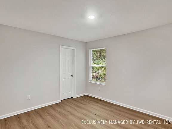 4th image of 6331 Leona St