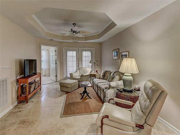 2nd image of 4924 Bluffton Pkwy Unit 18-104
