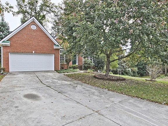 4th image of 1501 Oak Ivy Ln