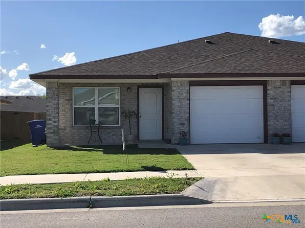 1818 Castroville Trl, Copperas Cove, TX 76522