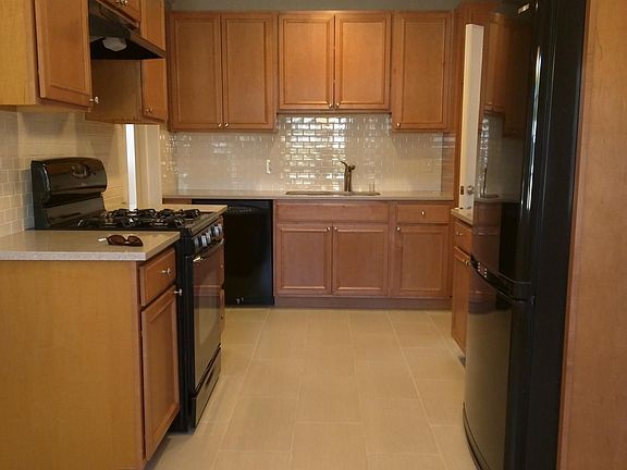 2nd image of 5104 Ortega St