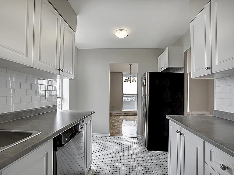 40 Stevenson Rd — Photo 6