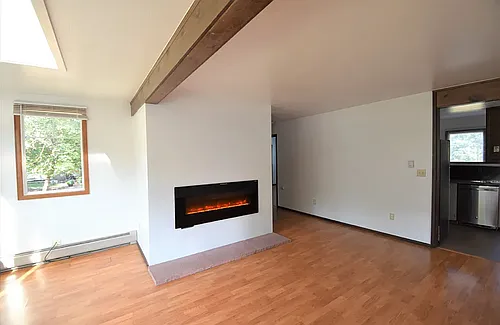 1609 North St Photo 1