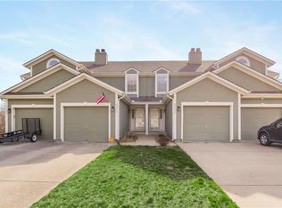 5511 NW Moonlight Meadow Dr #72-C, Lees Summit, MO 64064