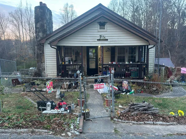 77 Johnson Hollow Rd W, Marion, NC 28752