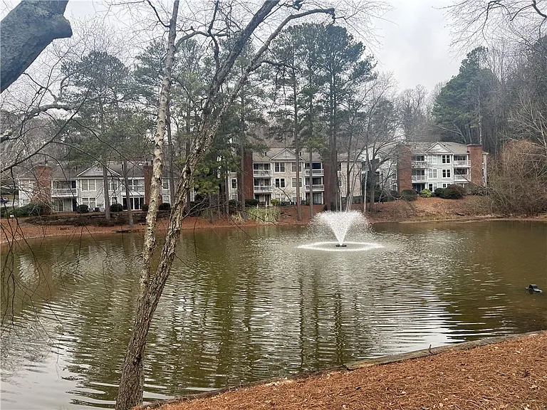 1244 Keys Lake Dr NE — Photo 12