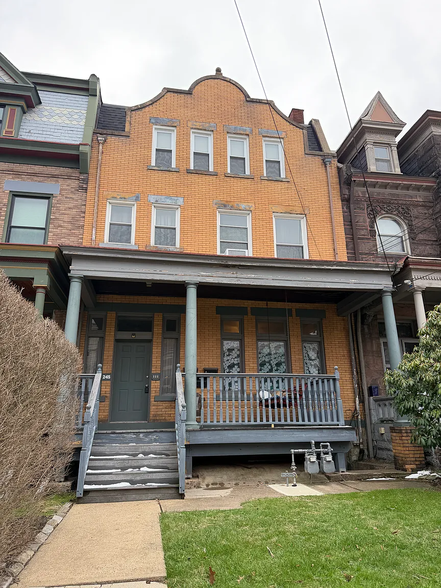 245 S Millvale Ave APT 3 photo 1