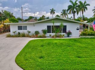 381 NE 28th Ter, Boca Raton, FL 33431