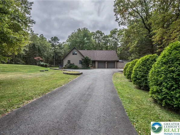 108 Pinoak Dr, Jim Thorpe, PA 18229