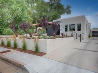 320 Wellesley Pl NE, Albuquerque, NM 87106