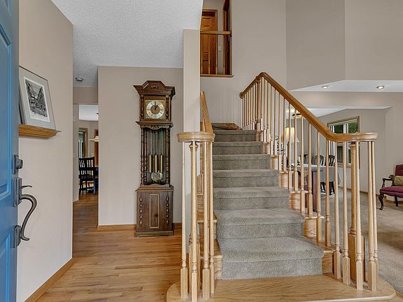4th image of 1070 Sunwood Park Ln