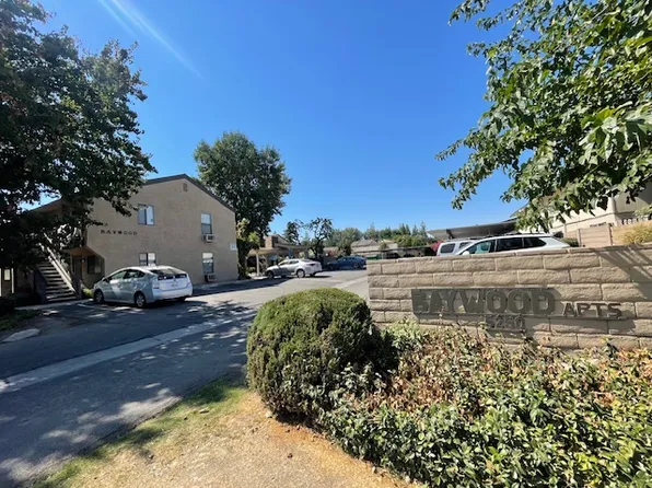 Baywood Apartments, 5250 Belle Ter #7, Bakersfield, CA 93309