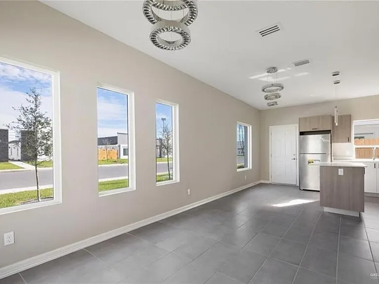 3501 Frio Ave #1 — Photo 3