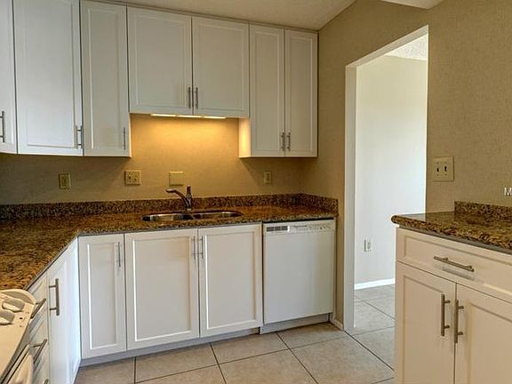 5th image of 2401 Bayshore Blvd Unit 1201