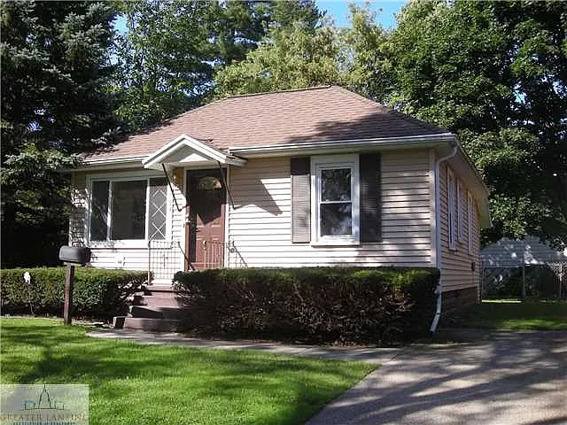 1734 Park Ave photo 1