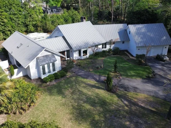 26 Hemingway Drive, Savannah, GA 31411