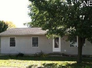 142 Tuscarawas Ave, GNADENHUTTEN, OH