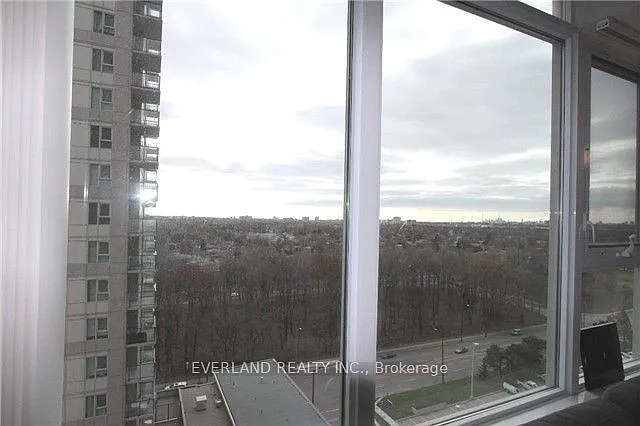 25 Town Centre Ct #1706 — Photo 7