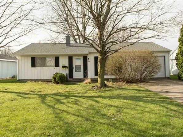 2403 Teal Rd, Lafayette, IN 47905