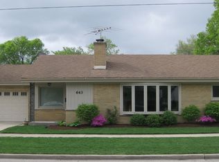 643 Parkwood Ave, Park Ridge, IL 60068