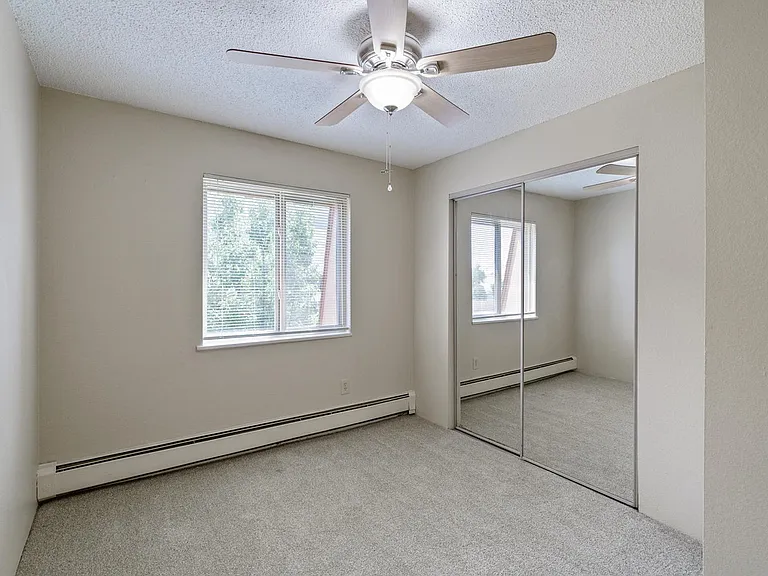Westport Apartments — Photo 11
