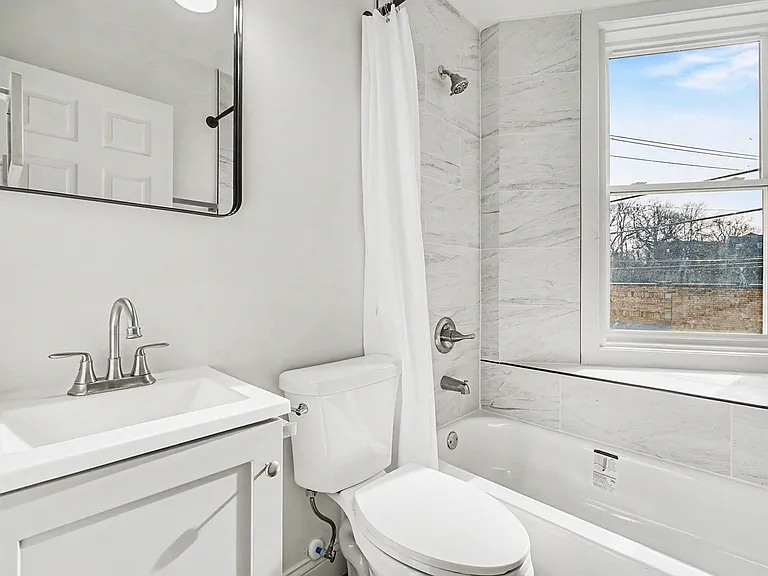 3337 Reading Rd #C — Photo 4