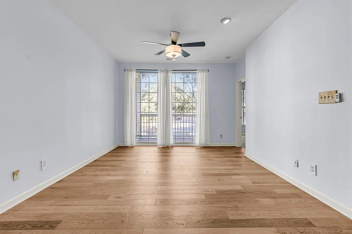 Building Photo - 1600 Long Grove Dr #513-1