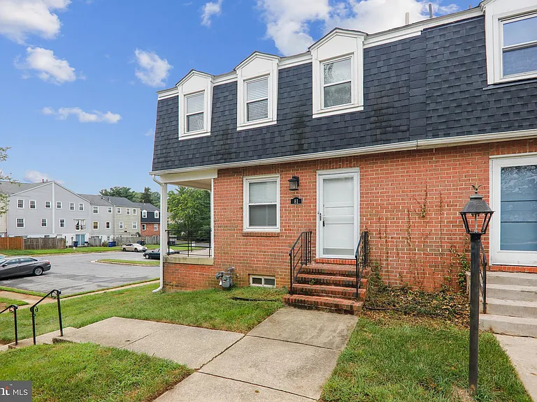 81 Watkins Park Dr #41 — Photo 5