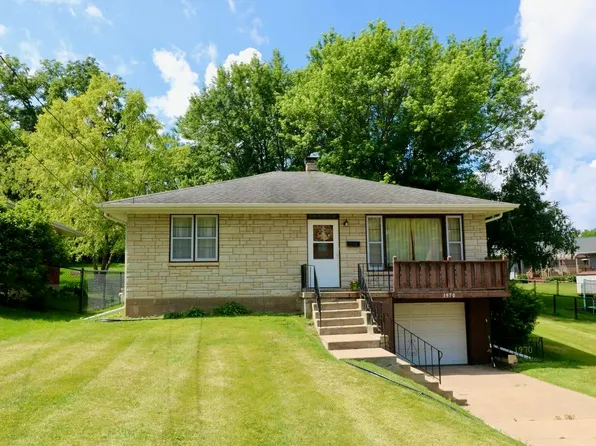 1970 Marion St, Dubuque, IA 52003