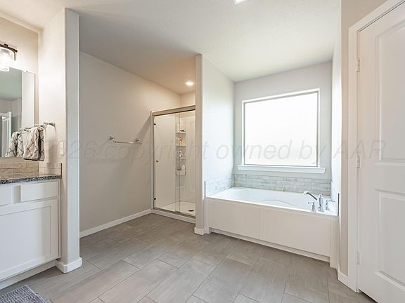 2nd image of 9207 Lexford Dr