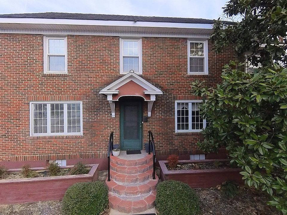 1st image of 803 Grace Ave