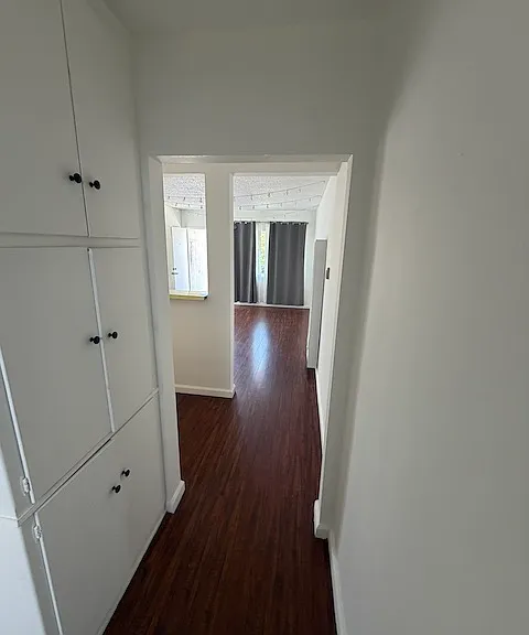 11300 Youngworth St #5 — Photo 3