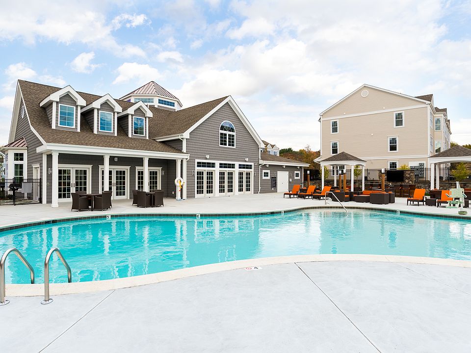 Swimming Pool and Common area outside