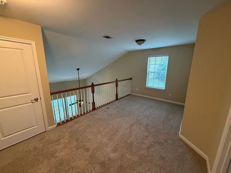 2 Fairchild Way — Photo 11