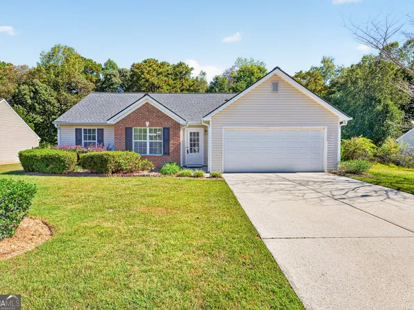 6285 Huntcliff Dr, Flowery Branch, GA 30542