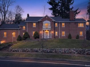 2307 Hill St, Ann Arbor, MI 48104