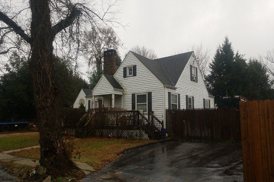 2nd image of 14 Glen Dr
