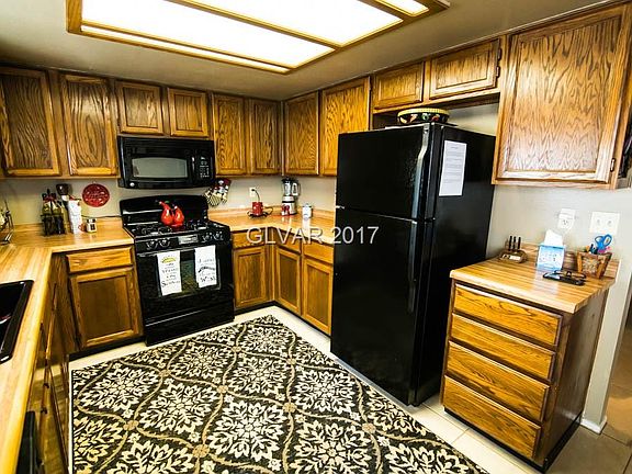 4th image of 3879 Catamaran Cir