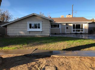 1021 Holguin St, Lancaster, CA 93534