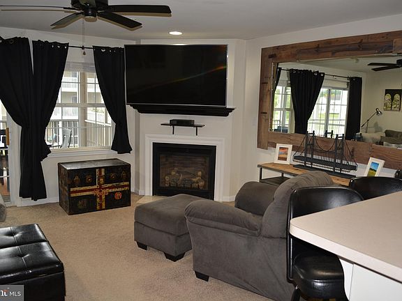 5th image of 1850 Congressional Village Dr Unit 5201