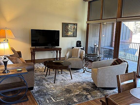 3rd image of 73 S Tamarron Dr Unit 803