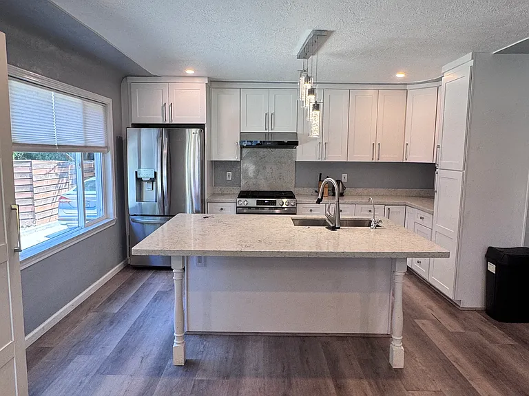 408 California St #1 — Photo 6