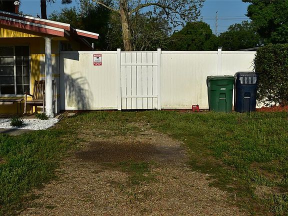 4th image of 10004 N 23rd St