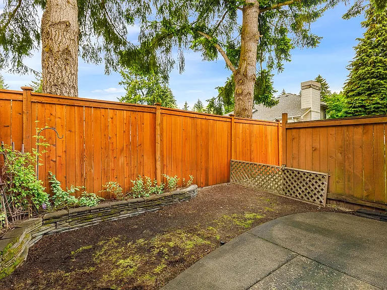 10152 NE 137th Pl — Photo 14