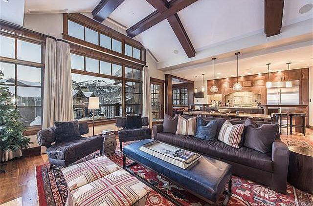 1st image of 8894 Empire Club Dr #502