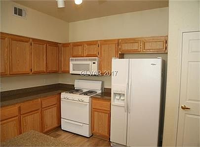 2nd image of 10550 W Alexander Rd Building 2147-1
